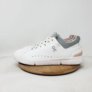 On The Roger Advantage Shoes Women 8 White Sneaker Athletic Casual Tennis Court